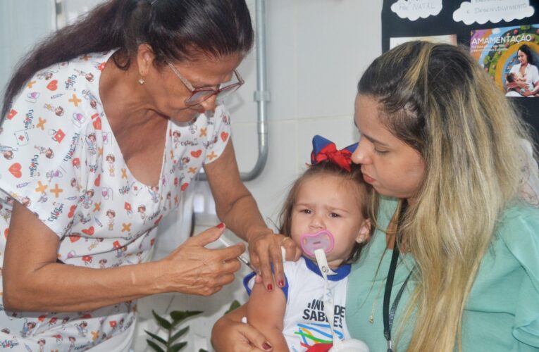 Prefeitura de João Pessoa segue ofertando vacinas de rotina e contra Covid-19 e Influenza